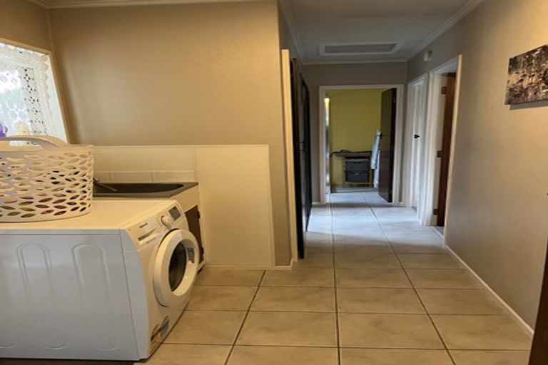 Photo of property in 44c Woodend Road, Woodend, 7610