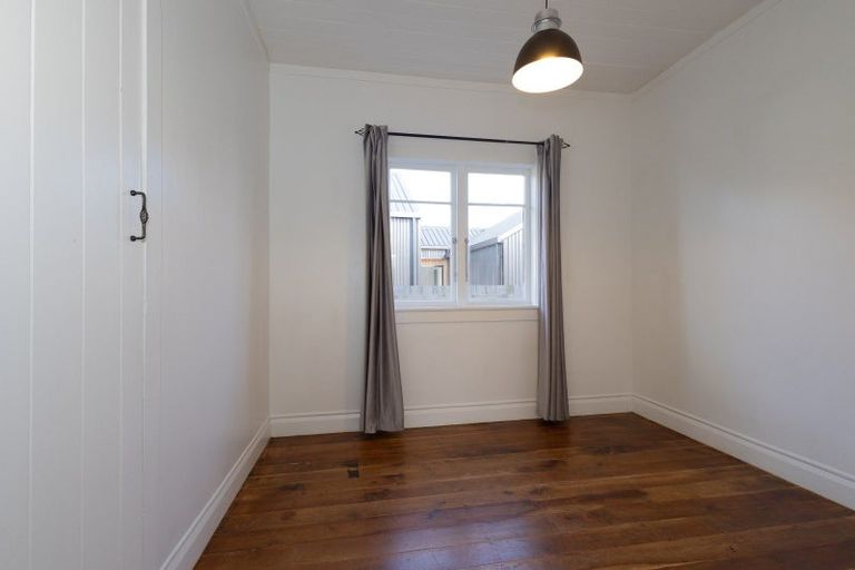 Photo of property in 15 Carter Terrace, Ohakune, 4625