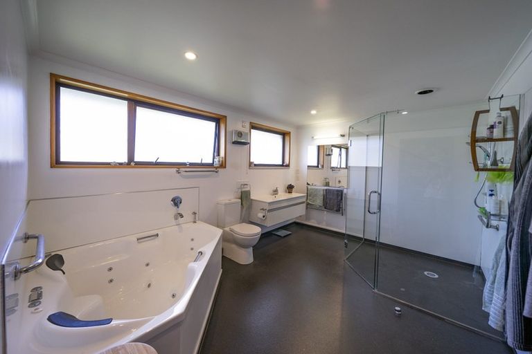 Photo of property in 379 Drysdale Road, Myross Bush, Invercargill, 9872