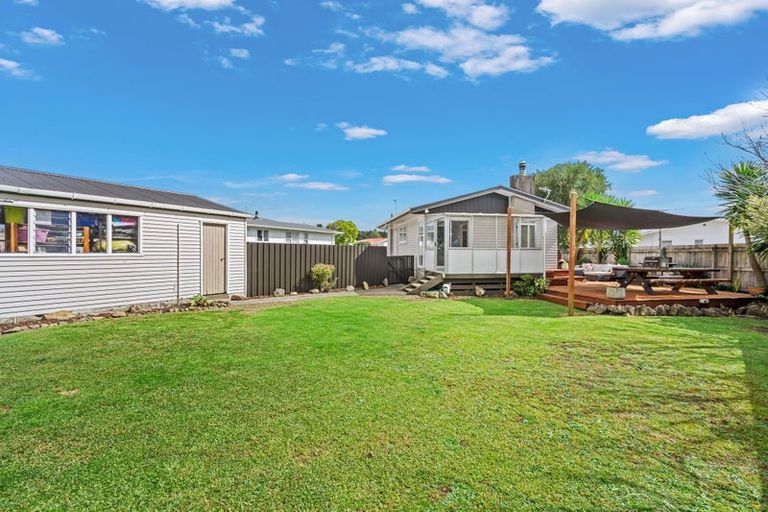 Photo of property in 19 Hawea Place, Tikipunga, Whangarei, 0112