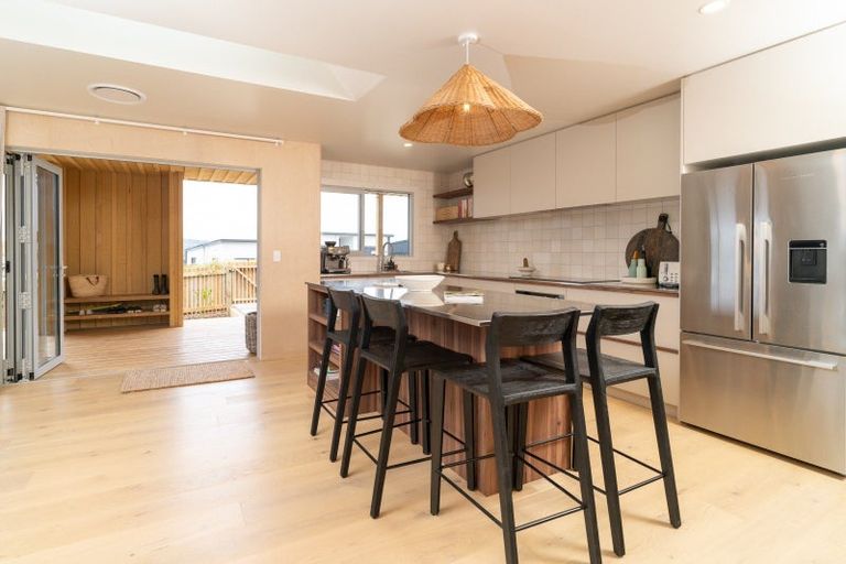 Photo of property in 8 Maataitai Road, Raglan, 3225