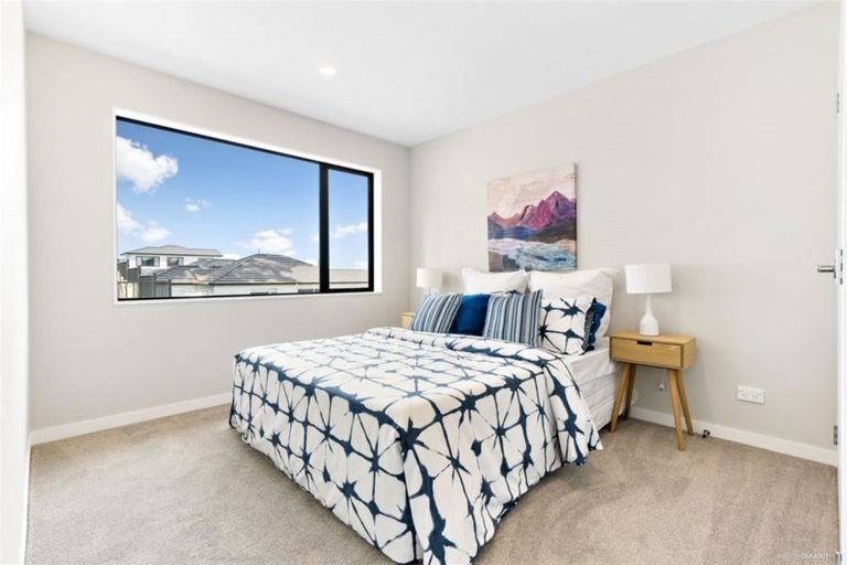 Photo of property in 4 Barrique Road, Kumeu, 0810