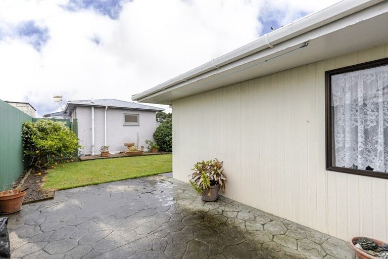 Photo of property in 2 Vogel Street, Fitzroy, New Plymouth, 4312