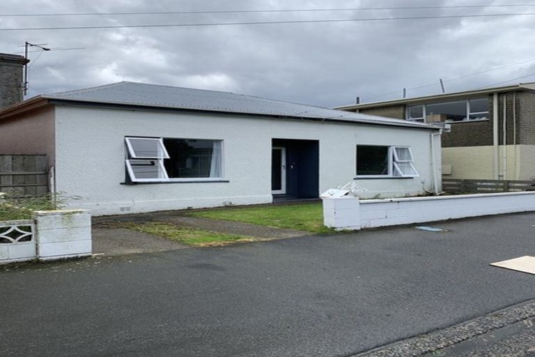 Photo of property in 224 Macandrew Road, Forbury, Dunedin, 9012