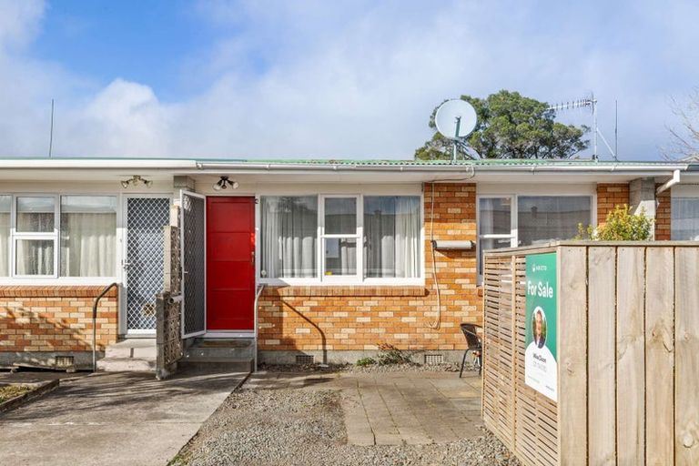 Photo of property in 1/84 Linton Street, West End, Palmerston North, 4410