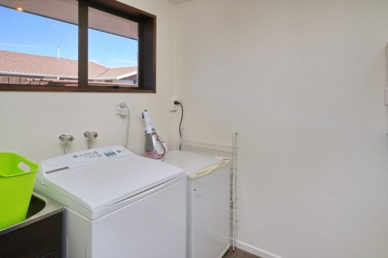 Photo of property in 70 Cheyenne Street, Sockburn, Christchurch, 8042