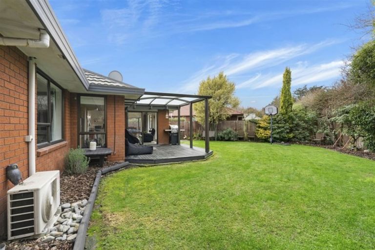 Photo of property in 4 Hossack Close, Belfast, Christchurch, 8051