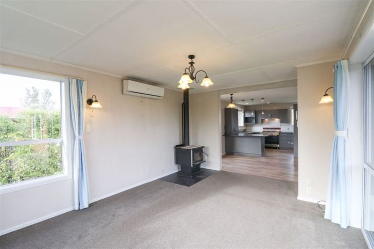 Photo of property in 45 Cambridge Street, Kensington, Timaru, 7910