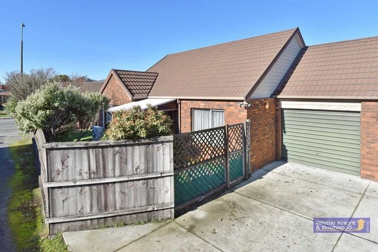 Photo of property in 1/87 Frankleigh Street, Somerfield, Christchurch, 8024