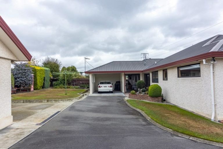 Photo of property in 71 Temple Crescent, Gleniti, Timaru, 7910