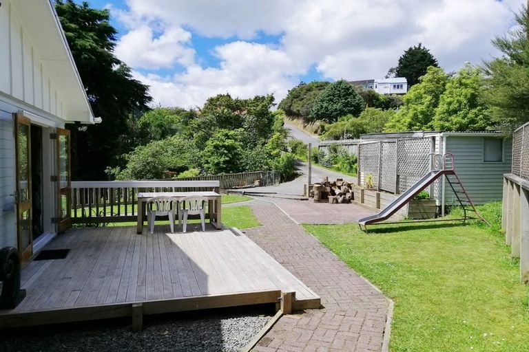 Photo of property in 34 Holborn Drive, Stokes Valley, Lower Hutt, 5019
