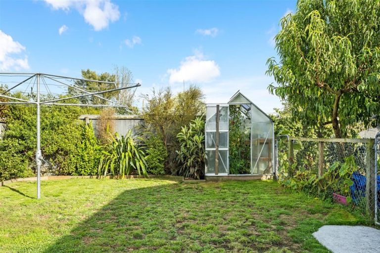 Photo of property in 17 Tauiwi Crescent, Hei Hei, Christchurch, 8042