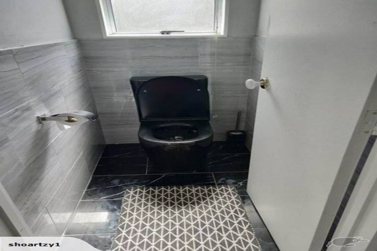 Photo of property in 57c Kamara Road, Glen Eden, Auckland, 0602