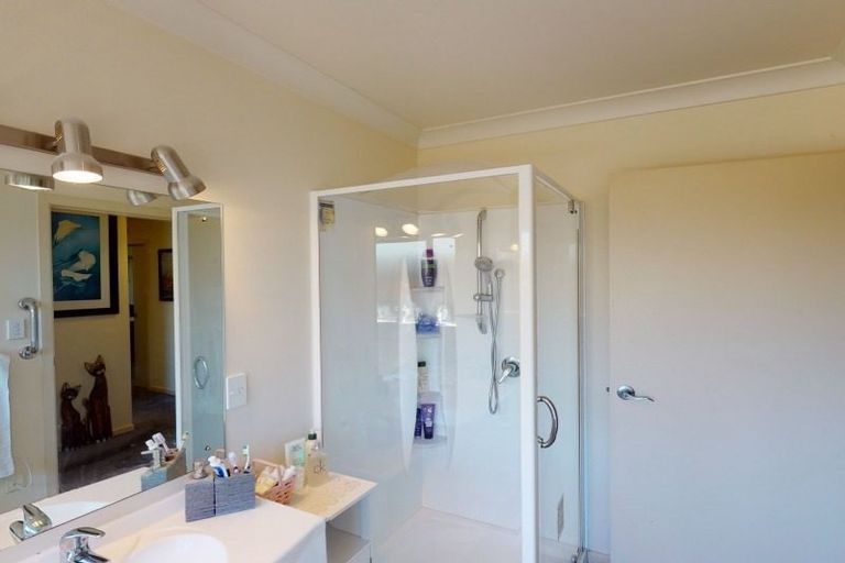 Photo of property in 20 Reeve Street, Levin, 5510