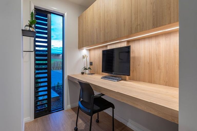 Photo of property in 298 Kitchener Road, Pukekohe, 2120