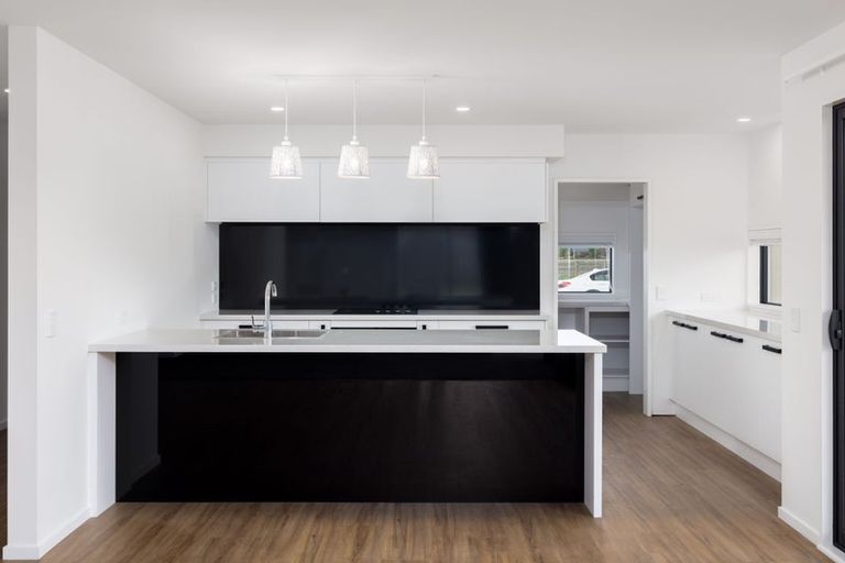 Photo of property in 29 Plover Avenue, Amberley, 7410