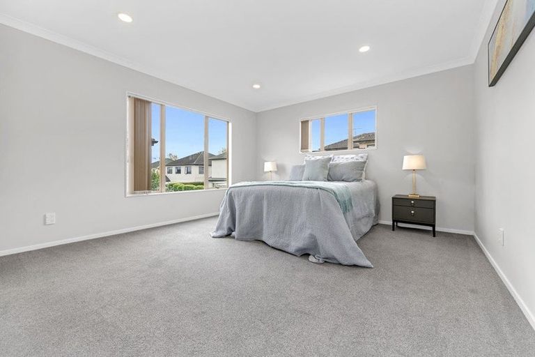 Photo of property in 97 Baverstock Road, Flat Bush, Auckland, 2016