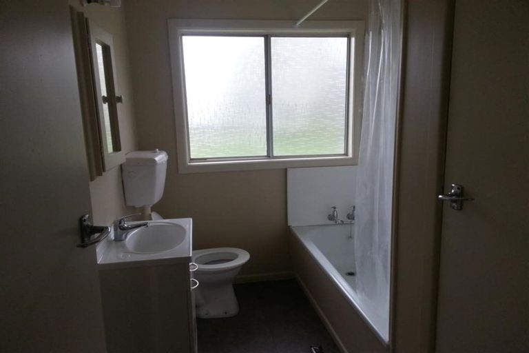 Photo of property in 1/4 Taupo Avenue, Mount Maunganui, 3116