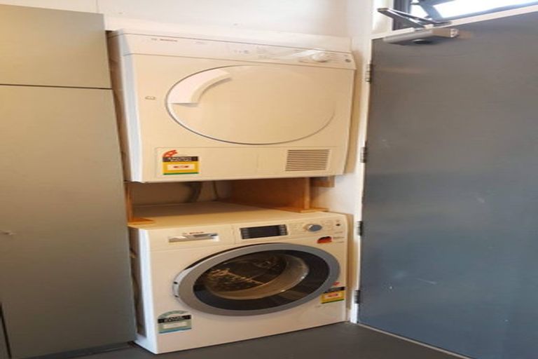 Photo of property in Hannahs Corner, 18/8 Leeds Street, Te Aro, Wellington, 6011