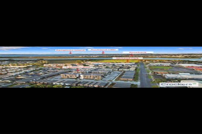 Photo of property in 406/7 Rauemi Way, Te Atatu South, Auckland, 0610