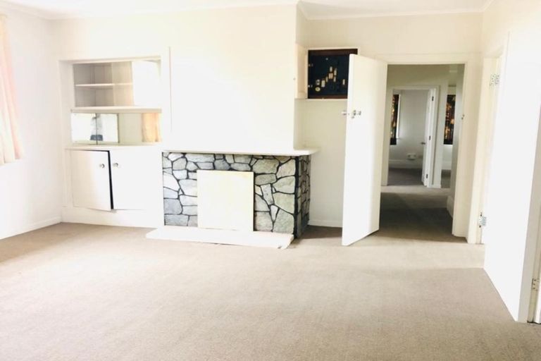 Photo of property in 18 Lupton Road, Manurewa, Auckland, 2102