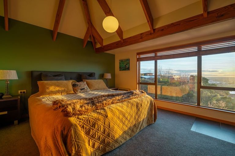 Photo of property in 245 Cannon Hill Crescent, Mount Pleasant, Christchurch, 8081