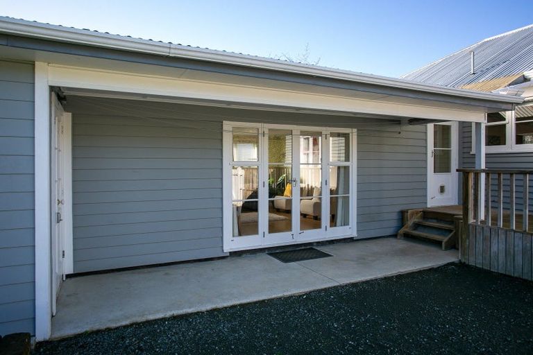 Photo of property in 52 Williams Street, Cambridge, 3434