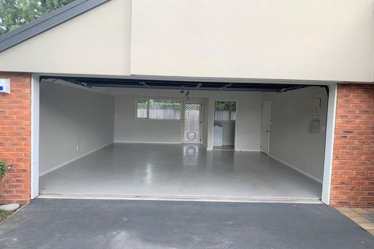 Photo of property in 7a Westburn Terrace, Burnside, Christchurch, 8041