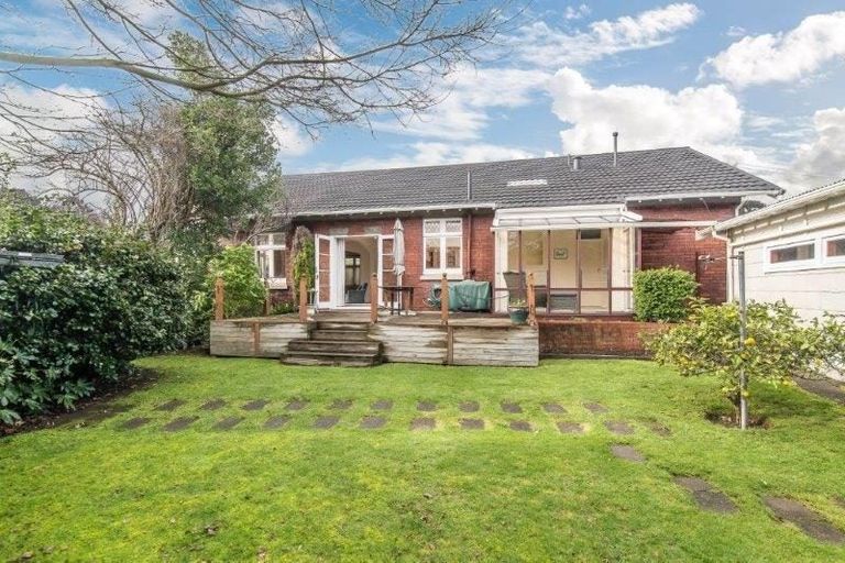 Photo of property in 73 Penrose Street, Woburn, Lower Hutt, 5010