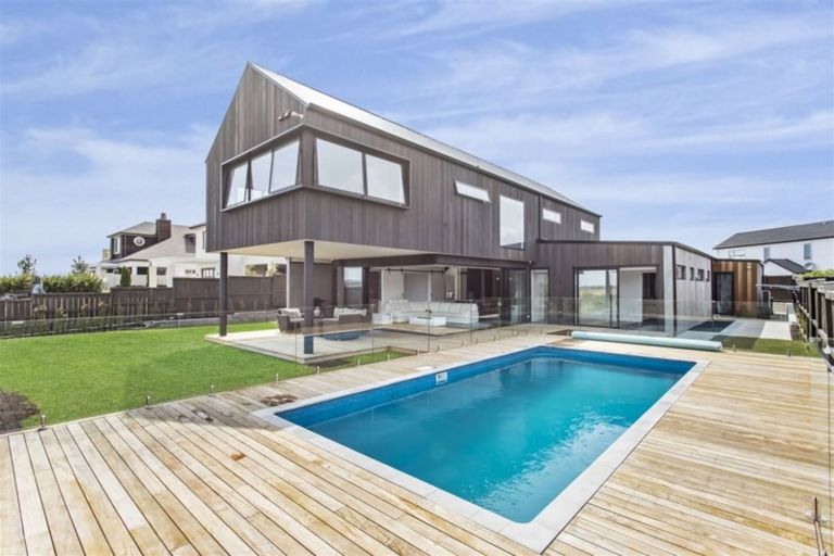 Photo of property in 65 Milano Boulevard, Karaka, Papakura, 2113