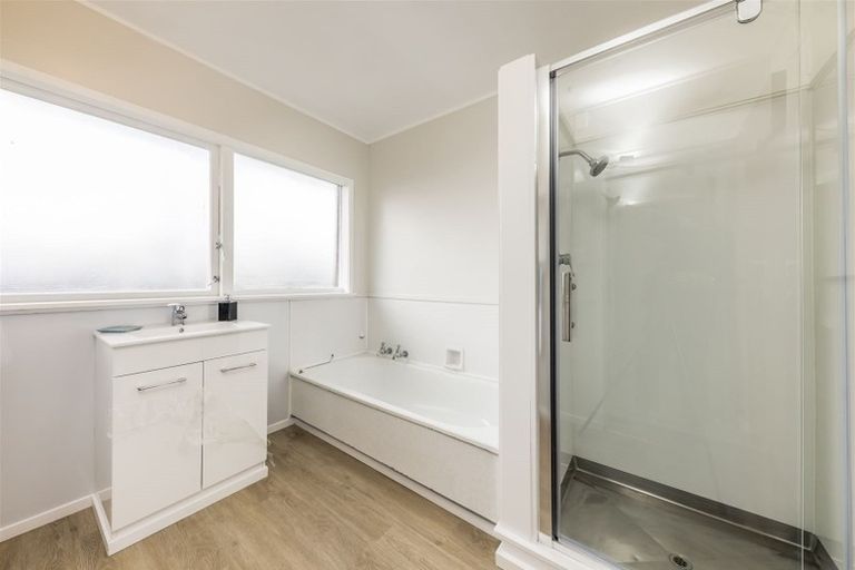 Photo of property in 90 Woolfield Road, Papatoetoe, Auckland, 2025