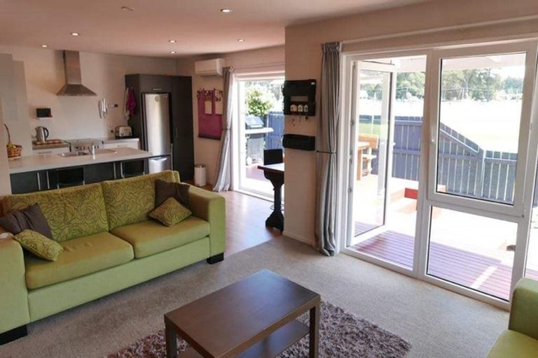 Photo of property in 1/38 Lonsdale Street, New Brighton, Christchurch, 8083