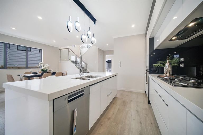 Photo of property in 11 Tiro Street, Flat Bush, Auckland, 2019