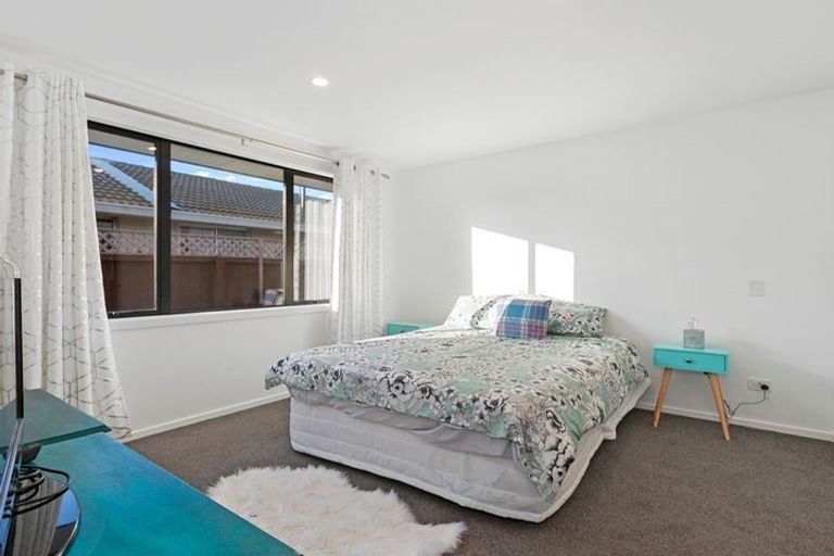 Photo of property in 75b Vivian Street, Burwood, Christchurch, 8083