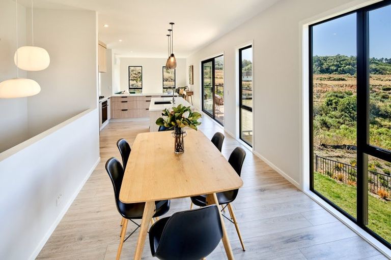 Photo of property in 38 Hokioi Drive, Kenepuru, Porirua, 5022