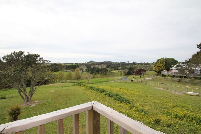 Photo of property in 42a Spur Road, Stillwater, Silverdale, 0993