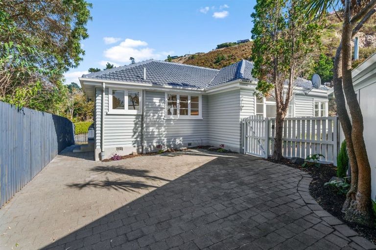 Photo of property in 69 Wakefield Avenue, Sumner, Christchurch, 8081