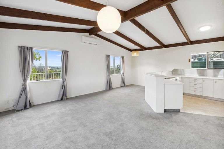 Photo of property in 1619 Kaipara Coast Highway, Kaukapakapa, 0984