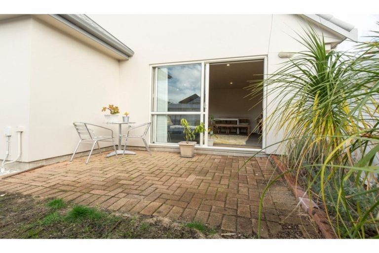 Photo of property in 1/670 Whangaparaoa Road, Stanmore Bay, Whangaparaoa, 0932