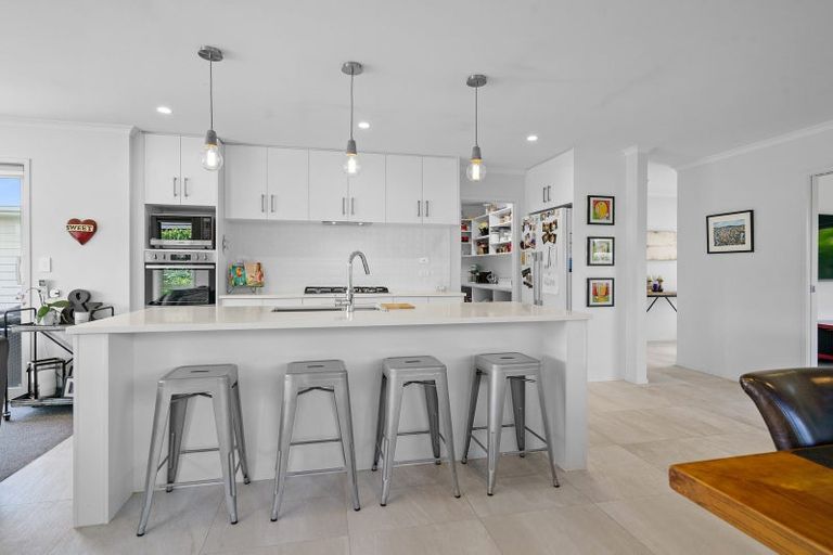 Photo of property in 26 Lilac Close, Cambridge, 3434