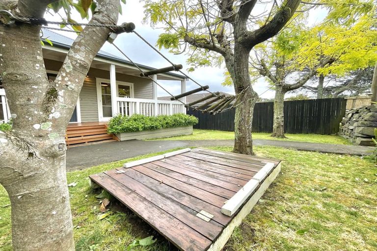 Photo of property in 2/20 Brook Street, Milford, Auckland, 0620