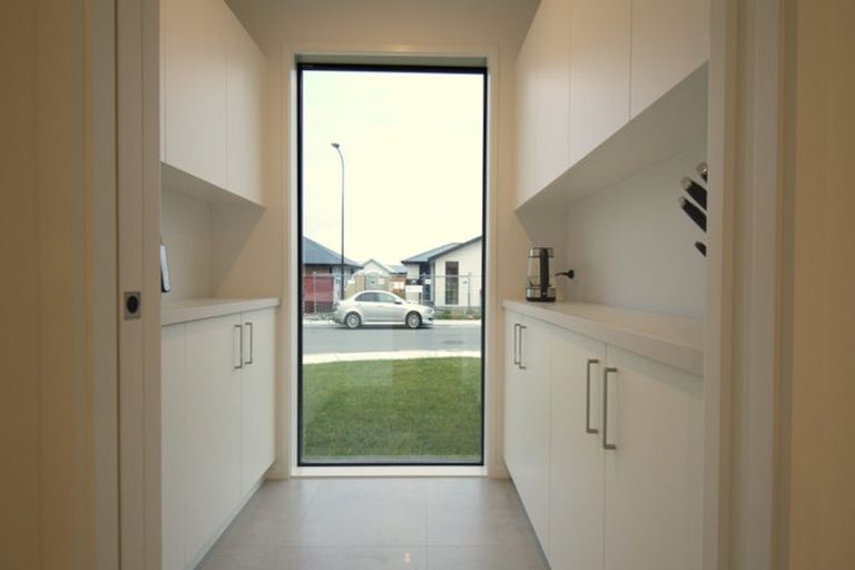 Photo of property in 1 Ellmers Street, Woodend, 7610