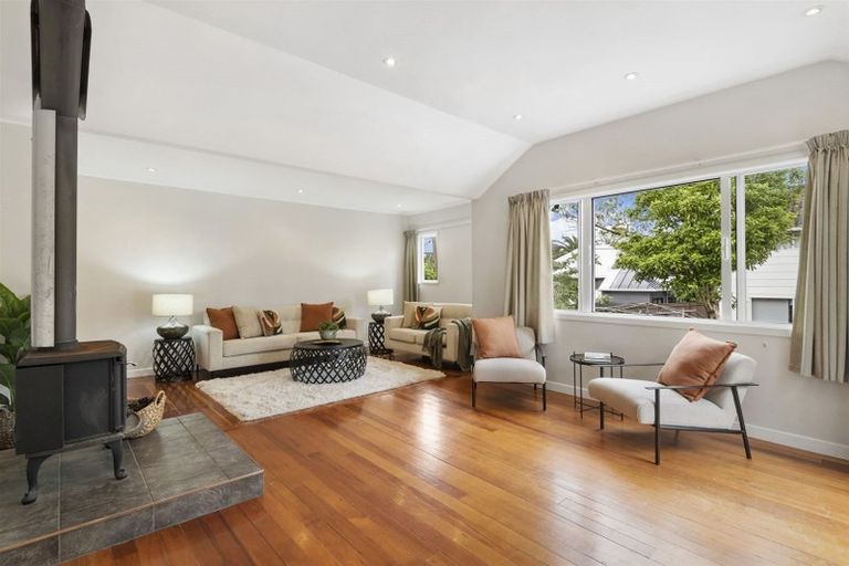 Photo of property in 1/21 Belmont Terrace, Milford, Auckland, 0620