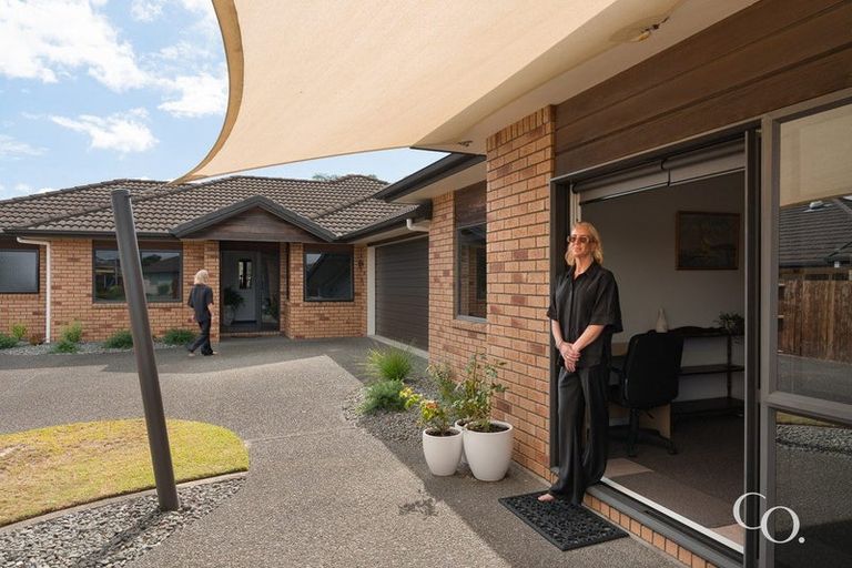 Photo of property in 573 Gloucester Road, Papamoa Beach, Papamoa, 3118