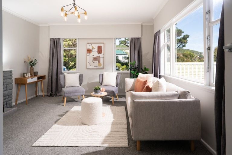 Photo of property in 3 Grenfell Drive, Karori, Wellington, 6012