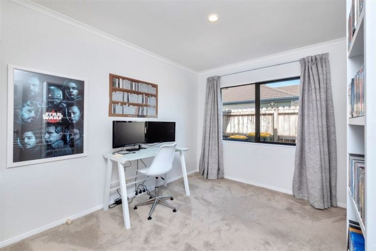 Photo of property in 23 Espalier Drive, Henderson, Auckland, 0612