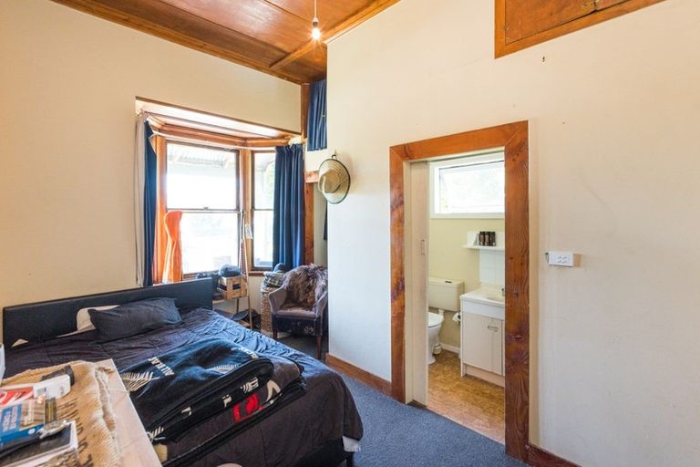 Photo of property in 44 Lombard Street, Palmerston North, 4410