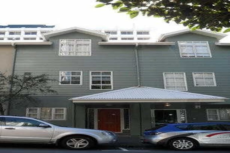 Photo of property in 64 Pipitea Street, Thorndon, Wellington, 6011