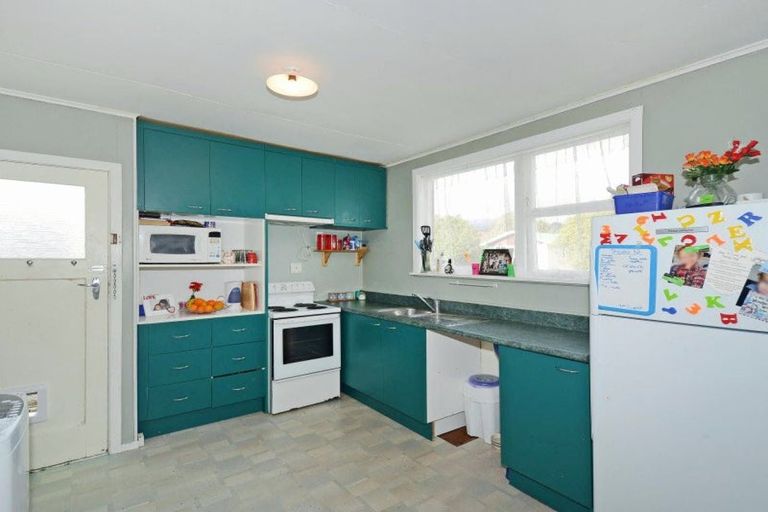 Photo of property in 1/99 Clouston Park Road, Clouston Park, Upper Hutt, 5018