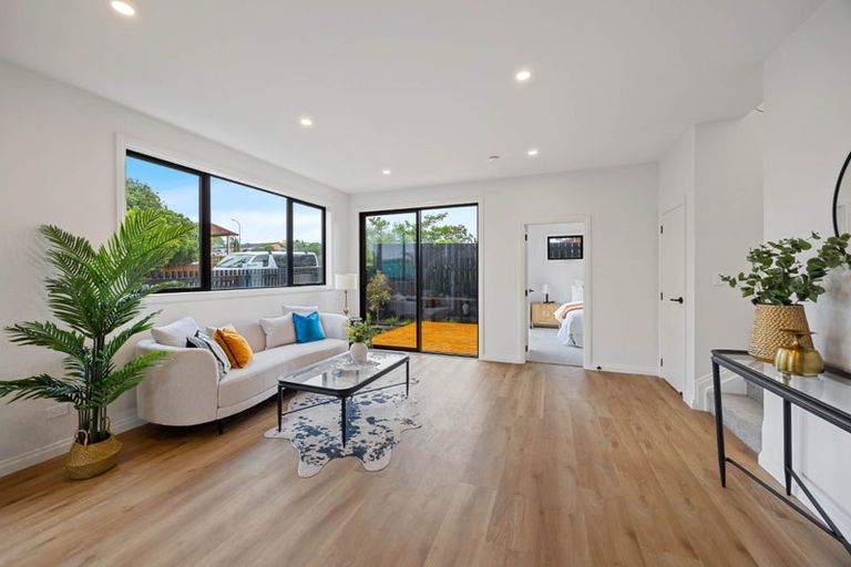 Photo of property in 4 Chesley Place, Half Moon Bay, Auckland, 2012